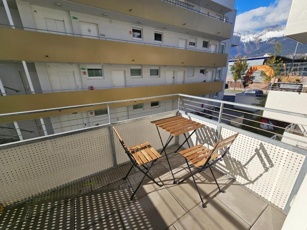 Stylish Apartment In Innsbruck + 1 Parking Spot Exteriör bild