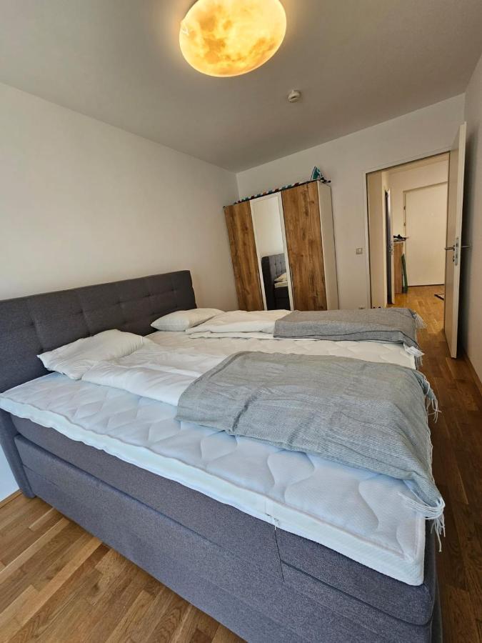 Stylish Apartment In Innsbruck + 1 Parking Spot Exteriör bild