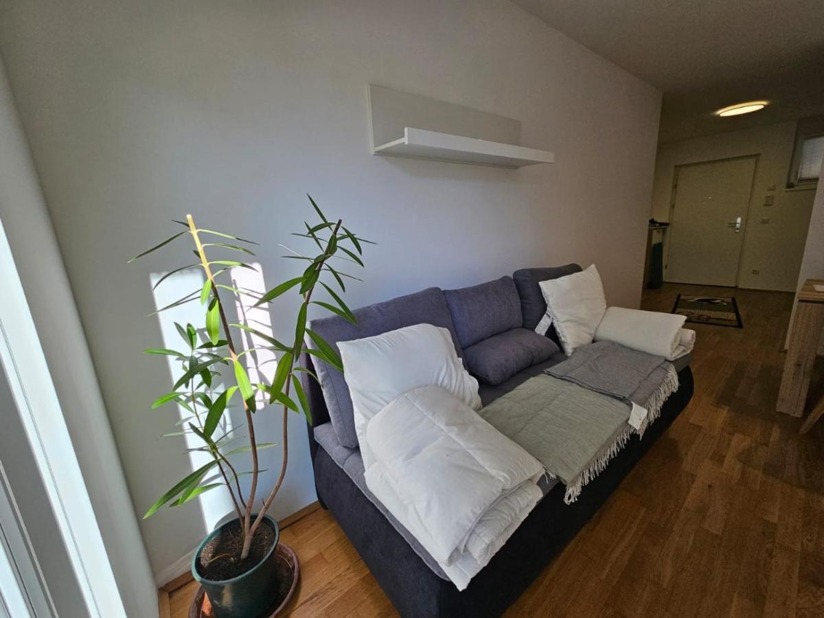 Stylish Apartment In Innsbruck + 1 Parking Spot Exteriör bild