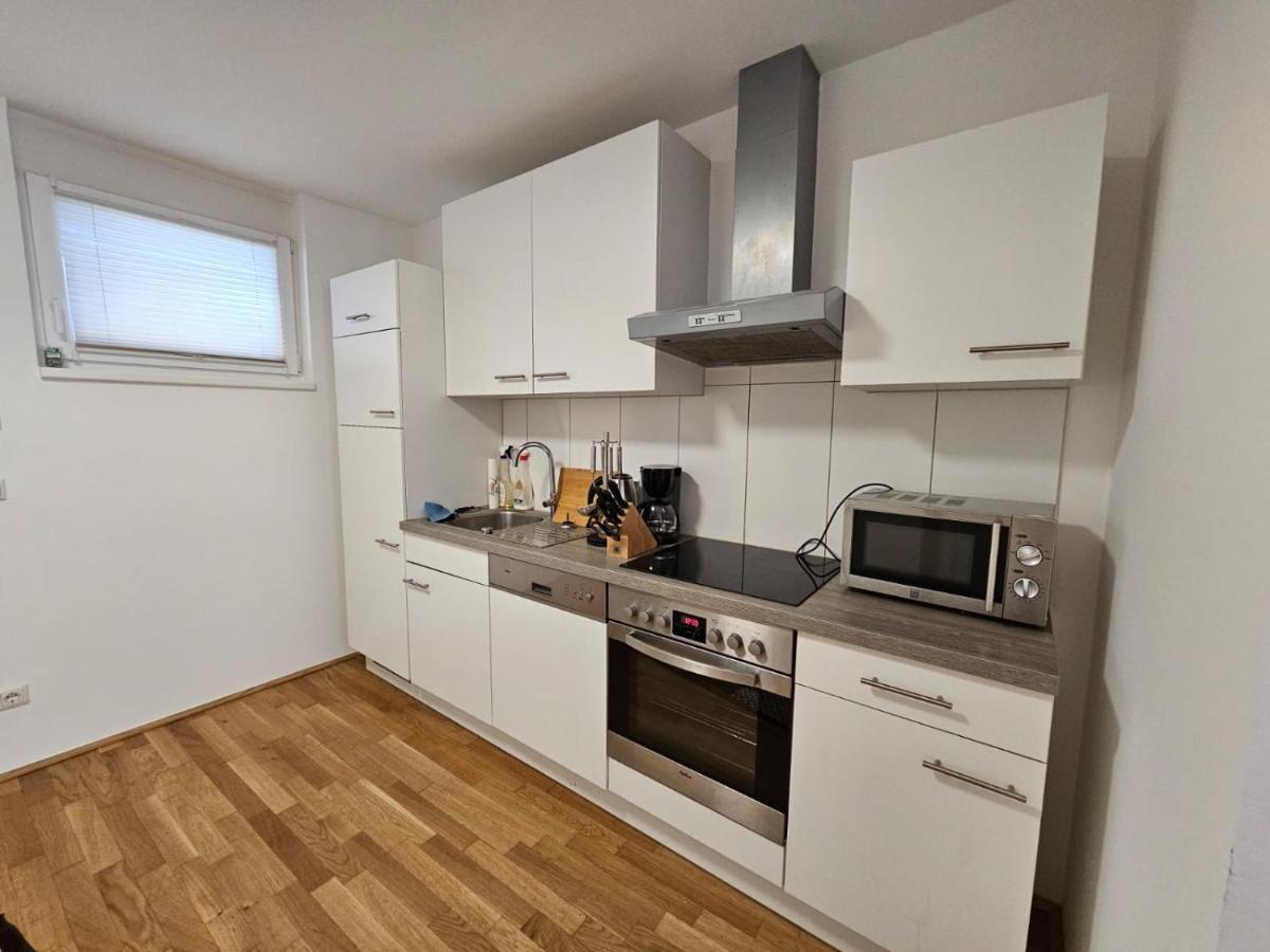 Stylish Apartment In Innsbruck + 1 Parking Spot Exteriör bild